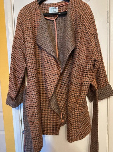 Dickens jones woman - jones, coat