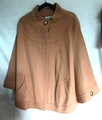 Dickens and jones beige - dickens, cape
